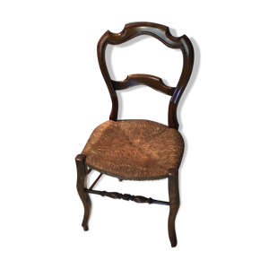 Chaise en bois paillée
