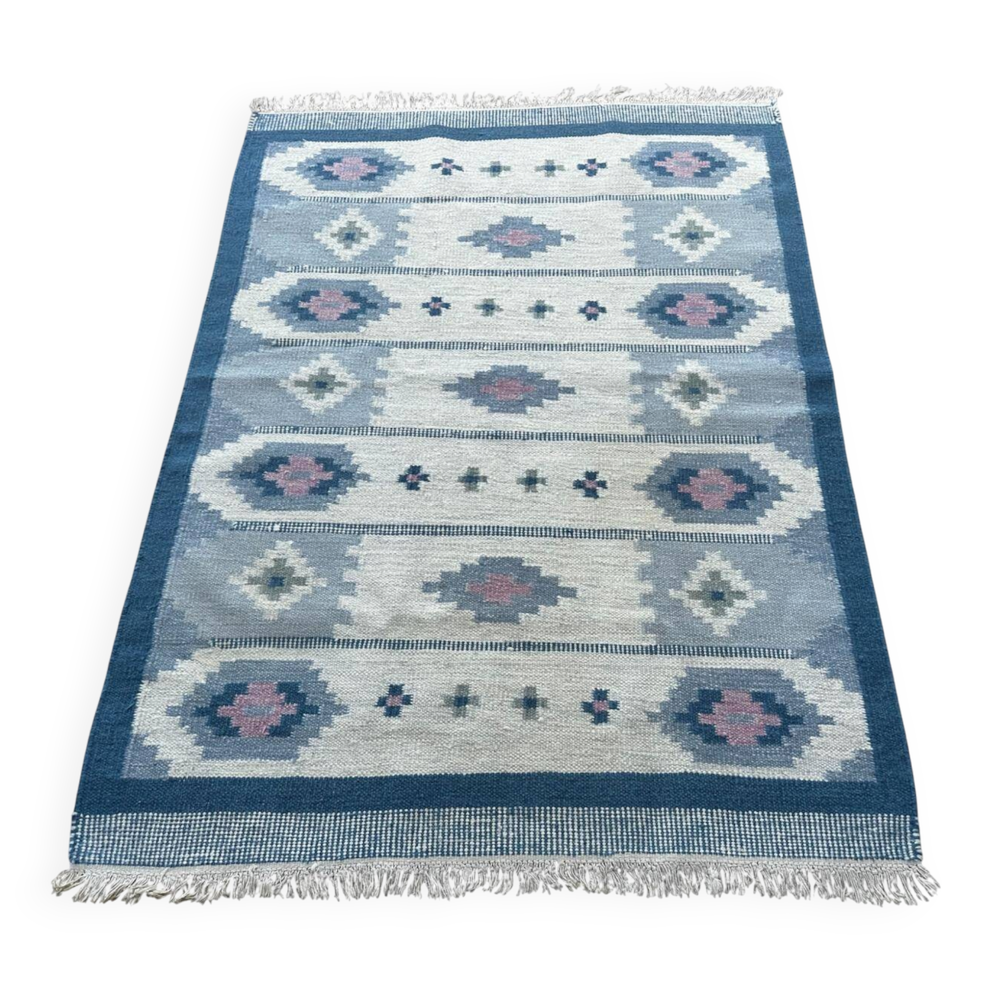 Handmade kilim rug 200cm x 140cm