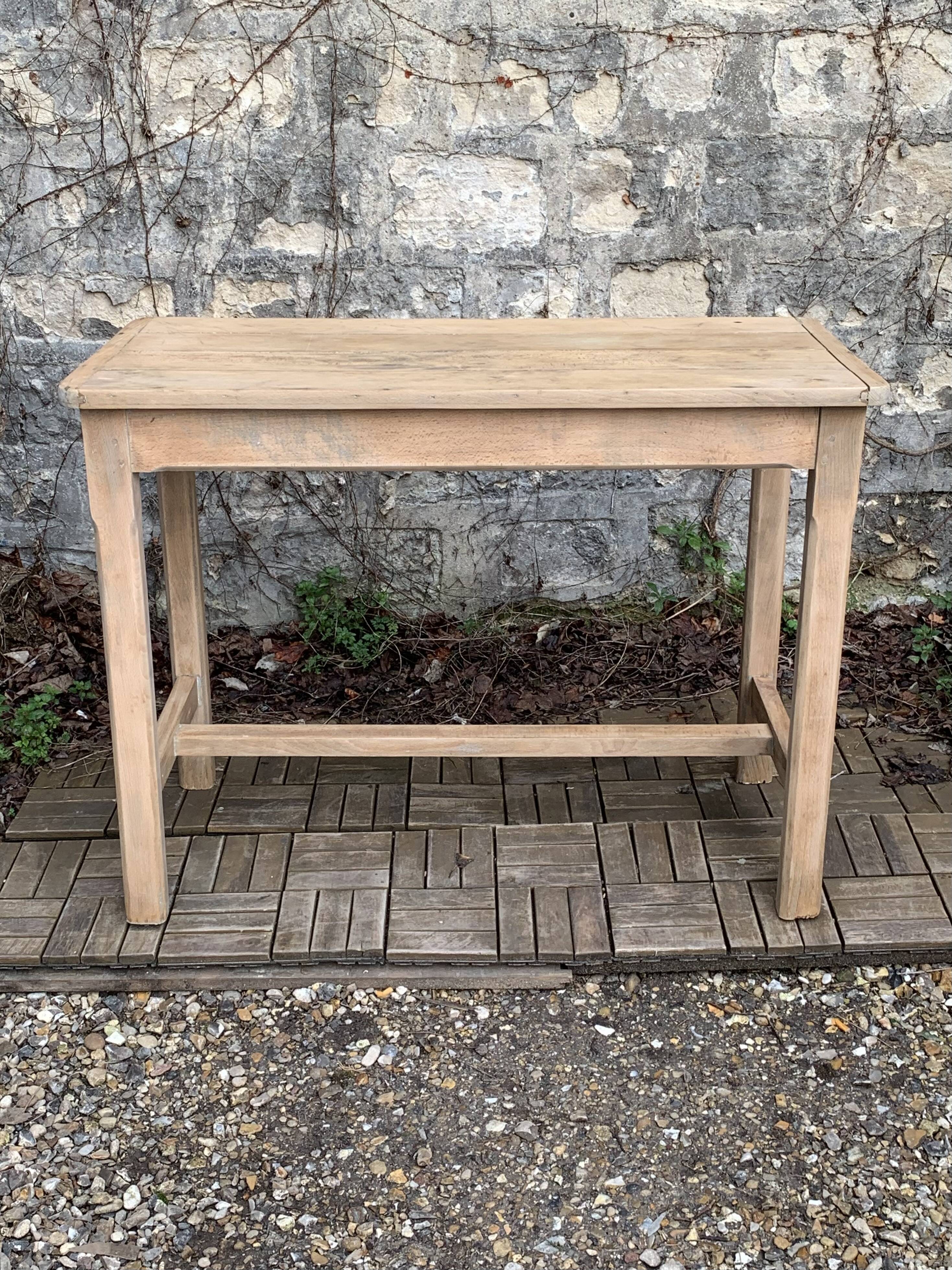 Art Deco farmhouse table in raw wood