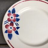 6 flat plates of St Amand