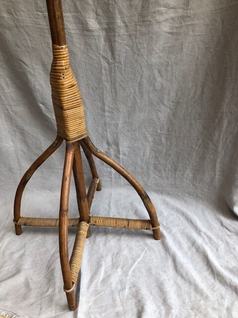 Rattan parrot coat rack