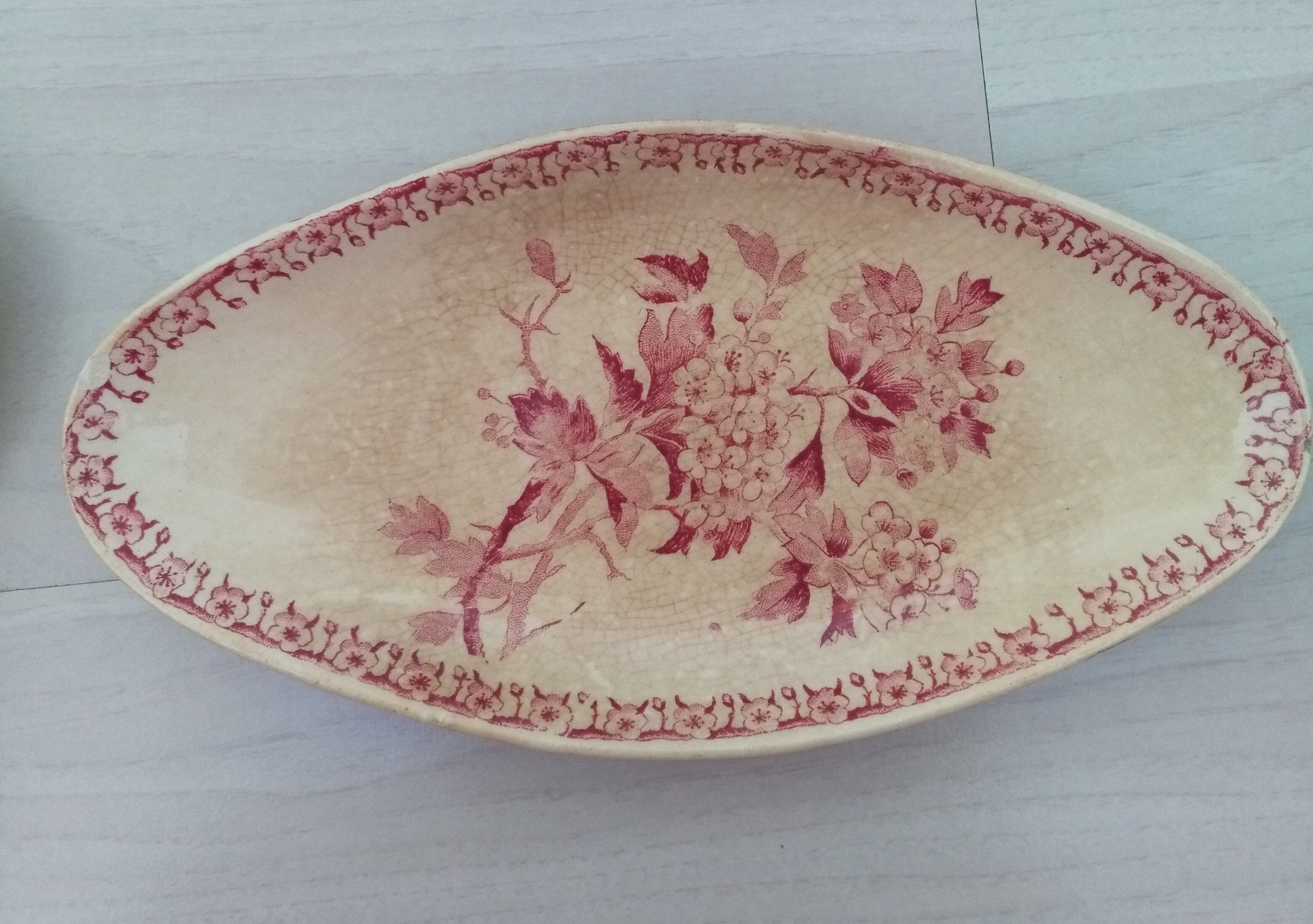 Ravier in iron earth of Gien model Pink hawthorn