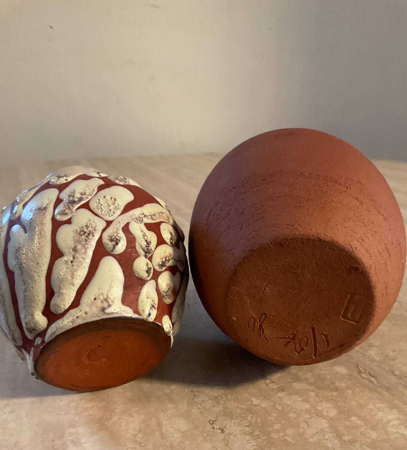 Duo de vases vintage en terre cuite