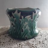 Cache pot in dabbling