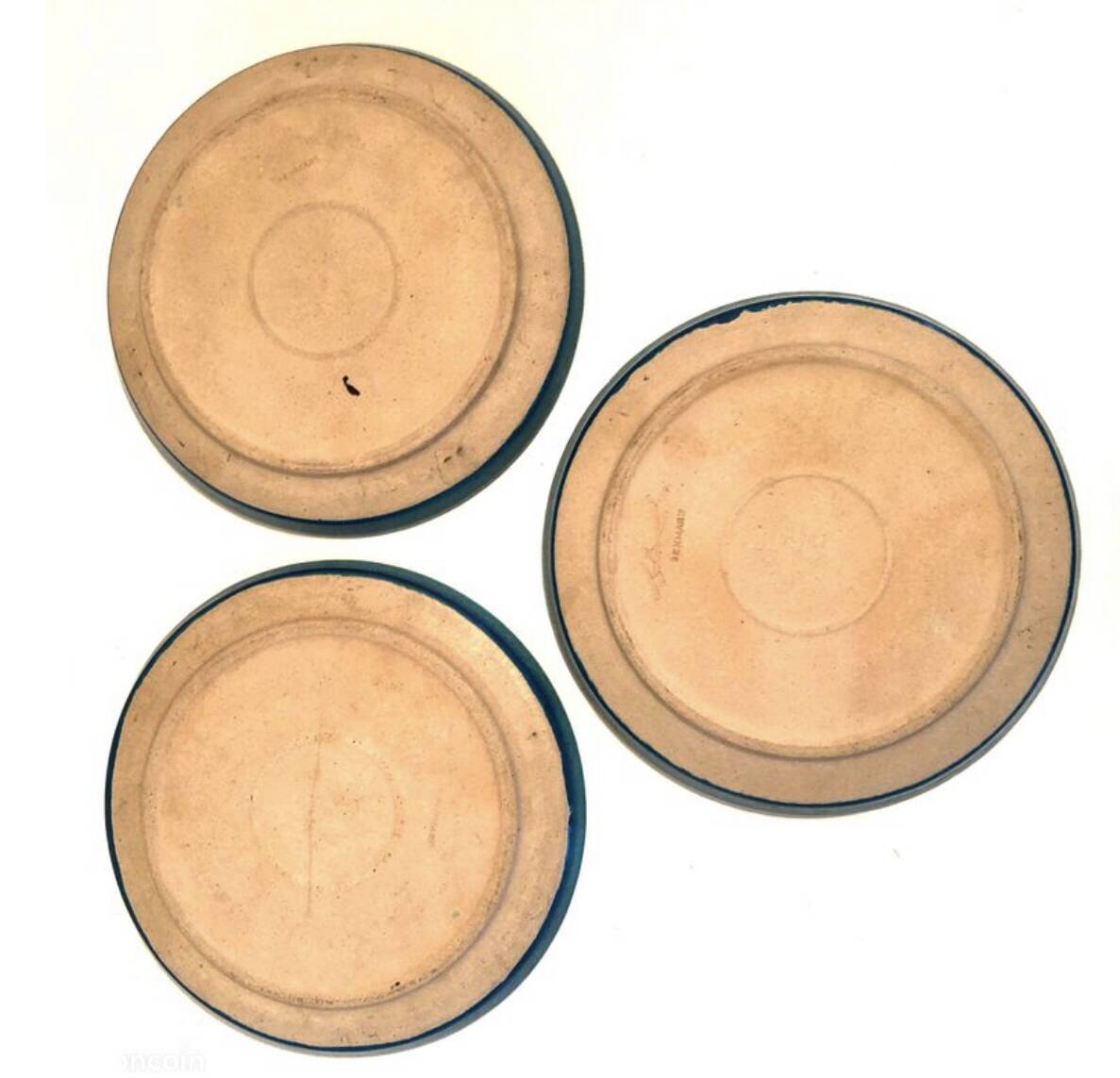 Lot of 3 Blue Plates