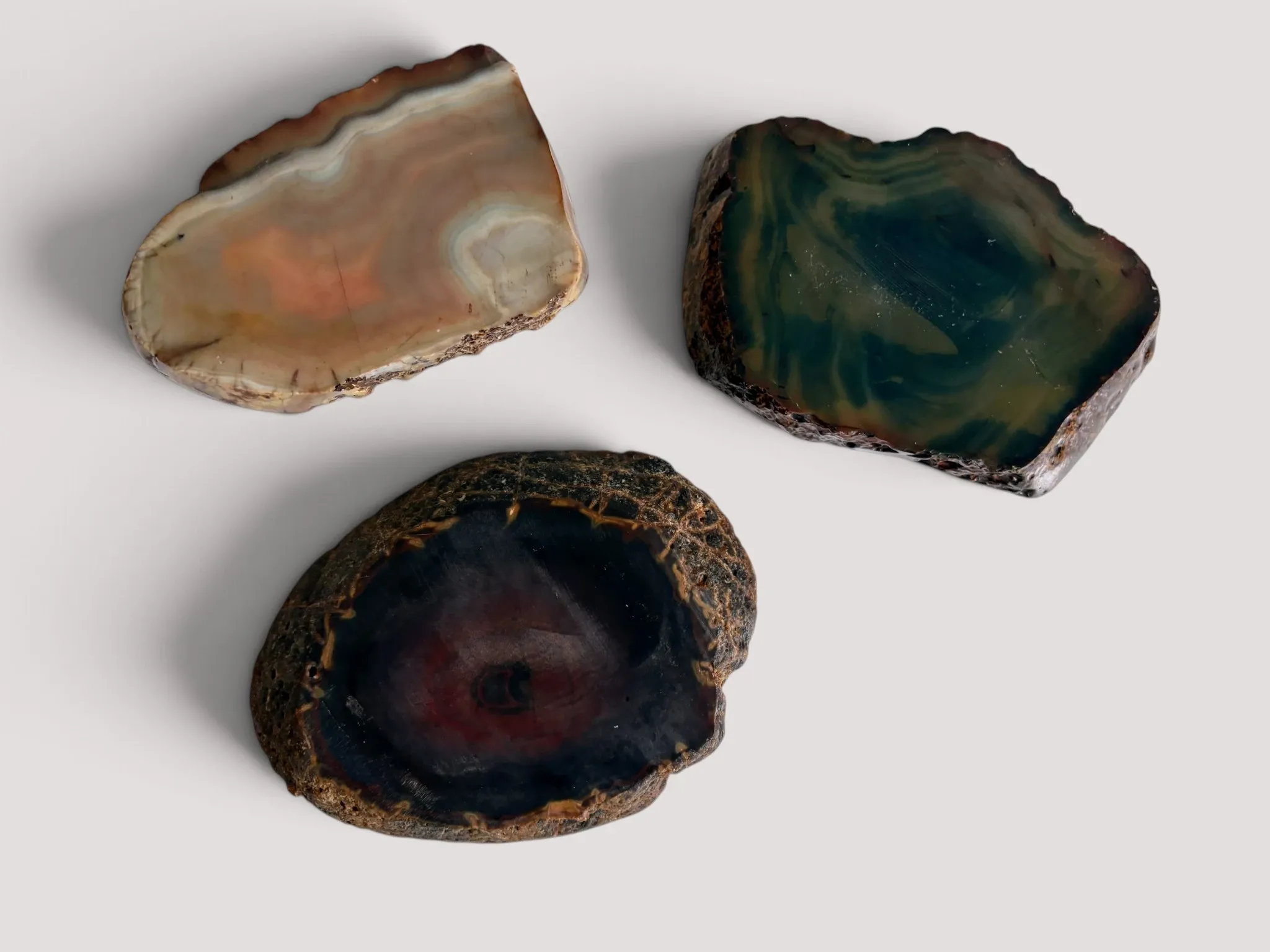 1970s Italian Agate Ashtrays/ Vide-Poche, Set of Three Natural Stone Trays