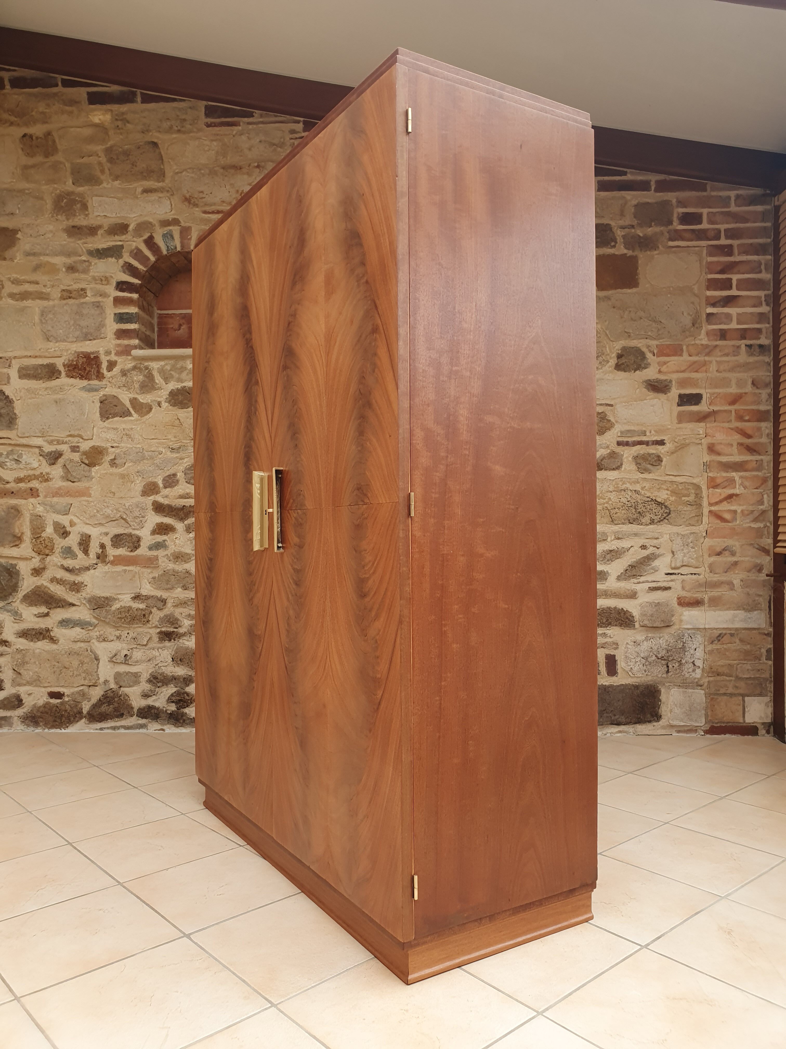 Armoire
