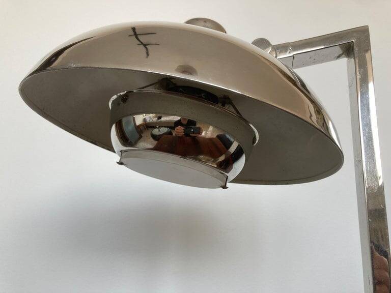 Design rare Bauhaus chrome table lamp, 1930s