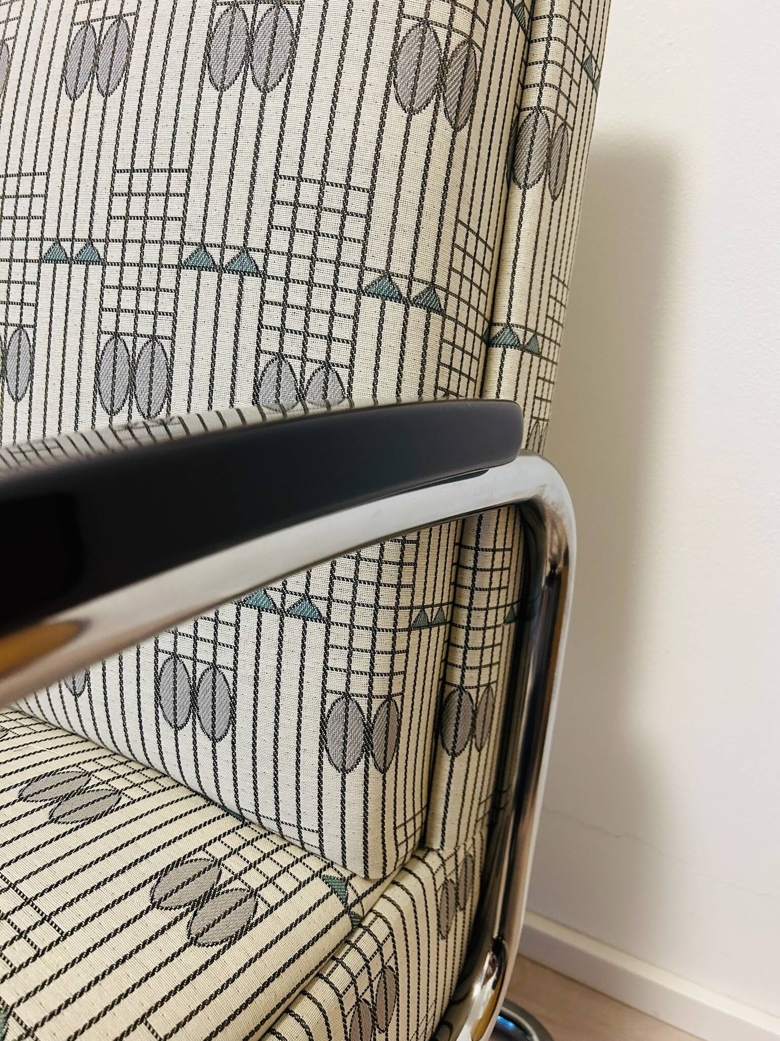 Pair of Mücke-Melder Fn24 bauhaus tubular steel chairs