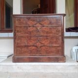 Commode style Louis Philippe en noyer
