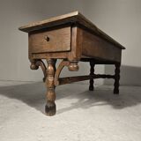 Tripod farmhouse table, 18th century.