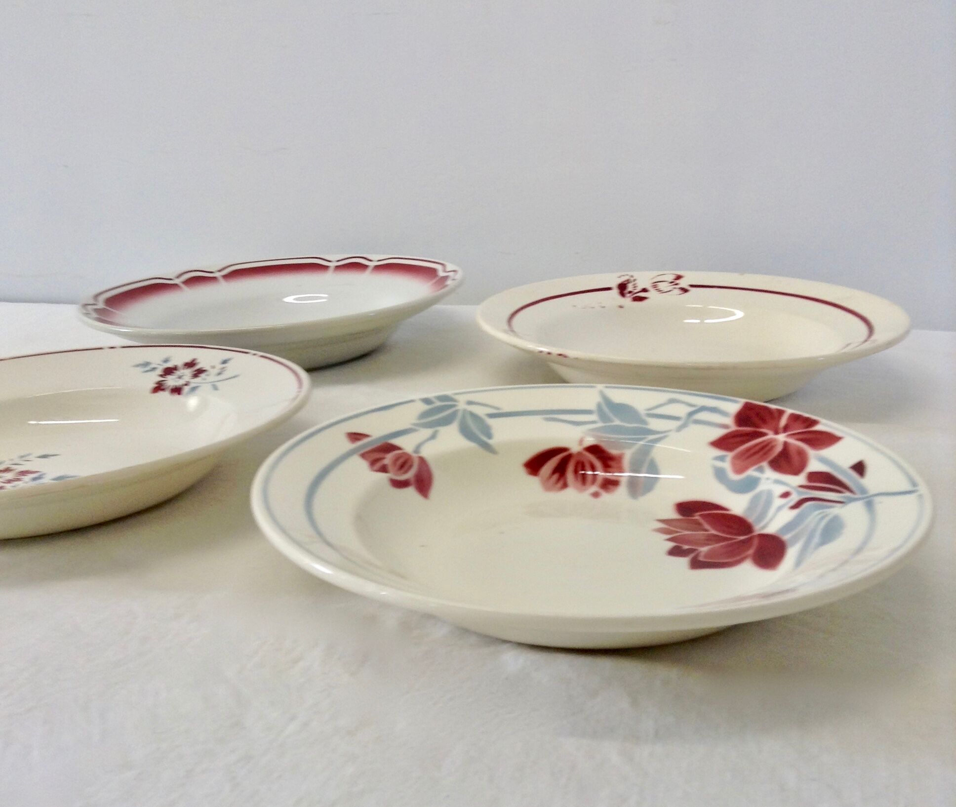 Ensemble de 4 assiettes creuses