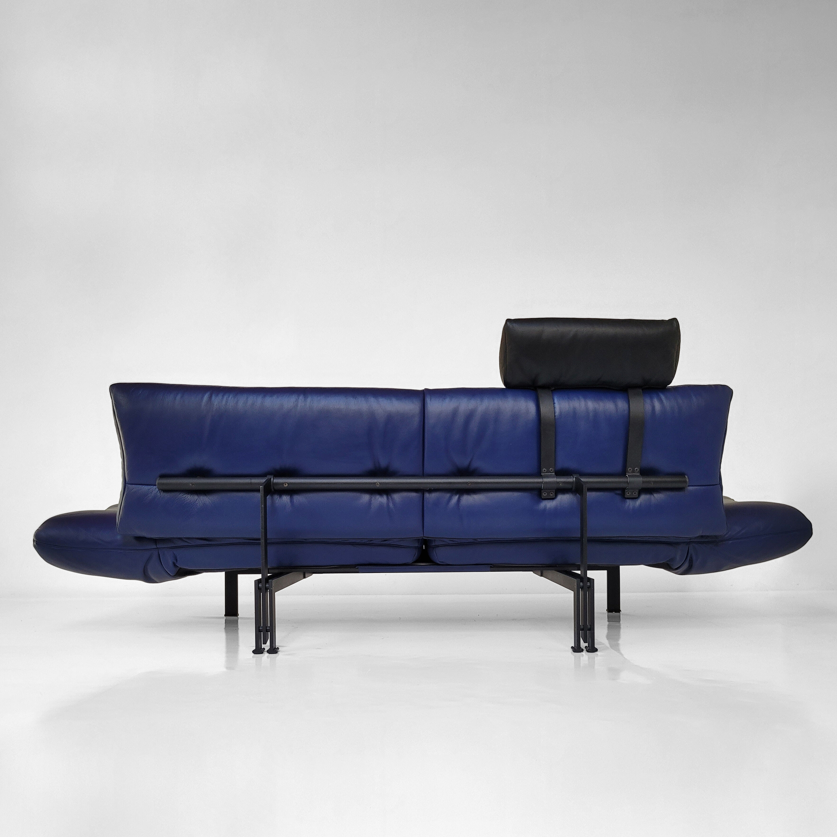 DS-140 sofa, by Reto Frigg for De Sede