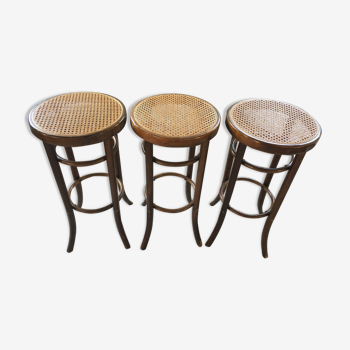 Lot of 3 bistro stools in cannage