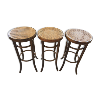 Lot of 3 bistro stools in cannage