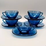 5 tasses et soucoupes Vereco vintage en verre bleu France