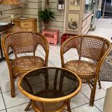 Salon en rotin et cannage formé de 2 fauteuils et d'une table basse
