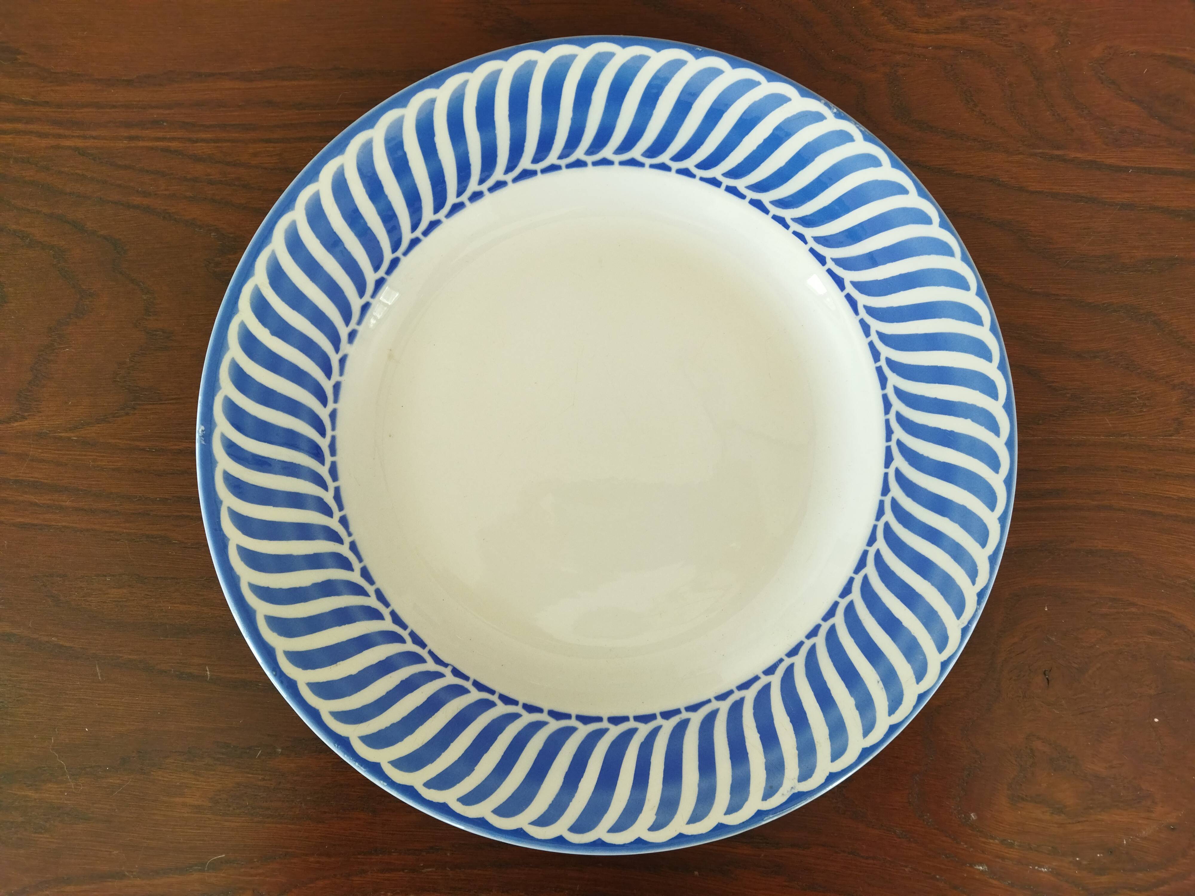 Plat Digoin Sarreguemines "Jacquot" bleu