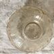 Globes vintage en verre moulé champagne