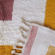 Contemporary Berber Rug - 260 x 192 cm