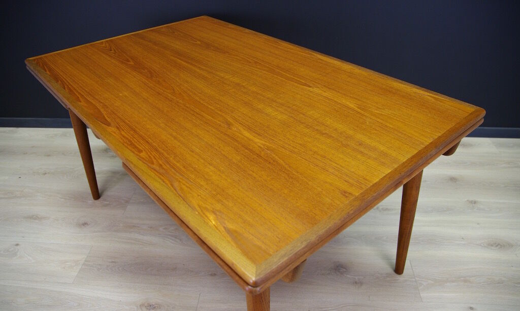 Wooden table, model AT-312, Danish design, 1960s, designer: Hans J. Wegner