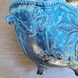 Gardener in blue earthenware