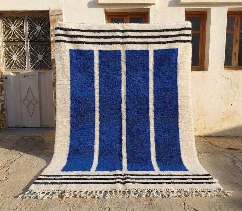 Handwoven natural wool rug, traditional size 3/4 m custom-made.