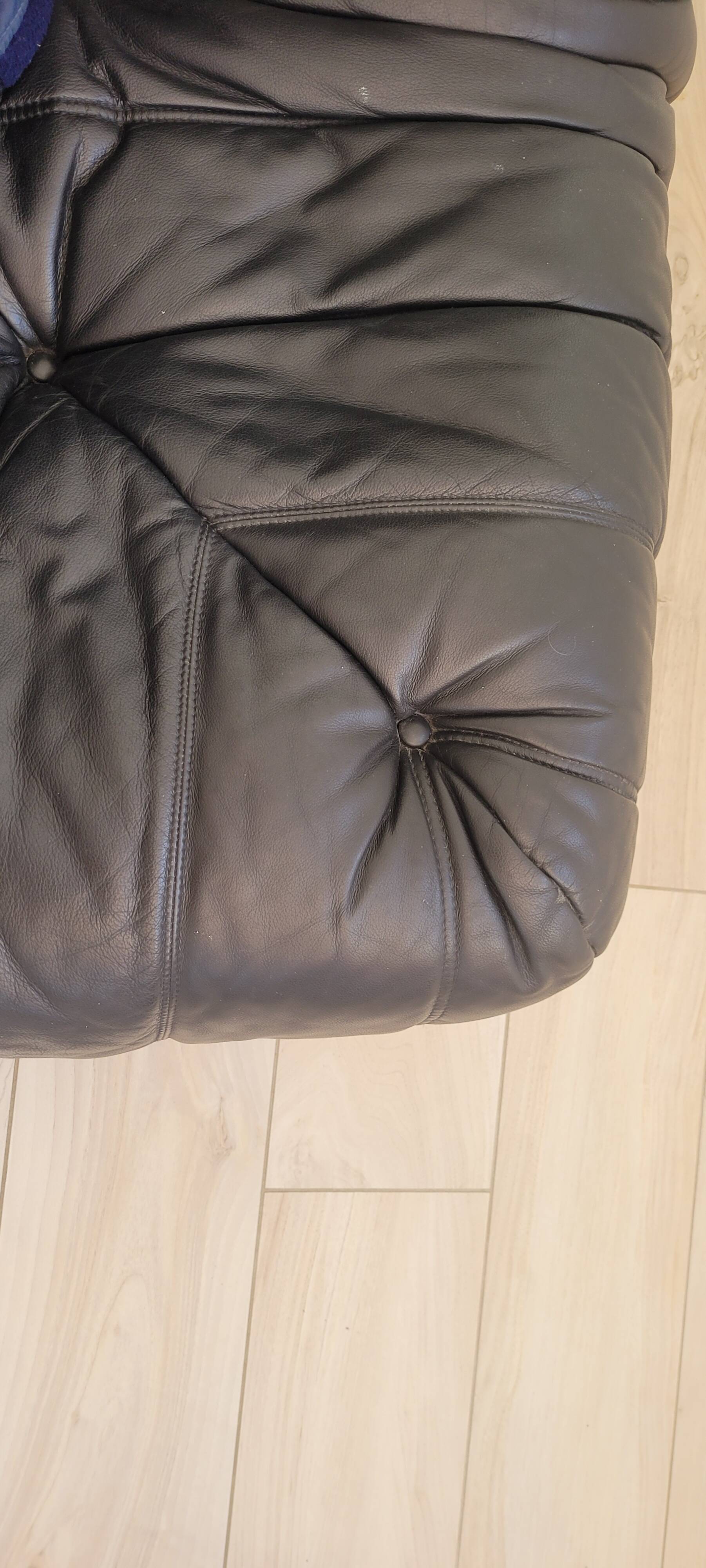 Corner sofa Togo black leather
