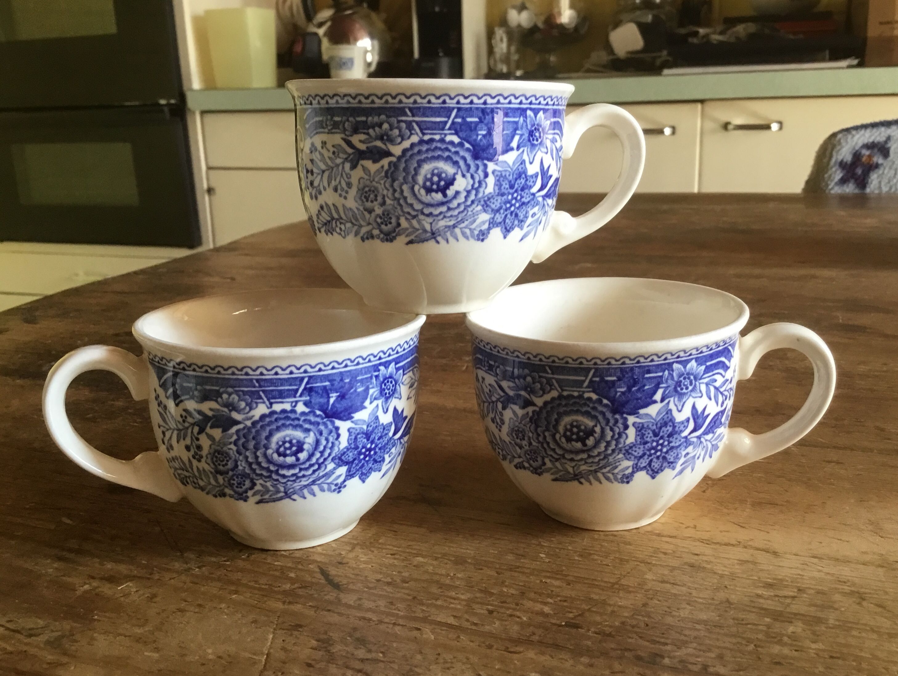 Old Villeroy and Boch "Burgenland" tea cups