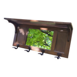 Entrance hall, wall-mounted coat rack