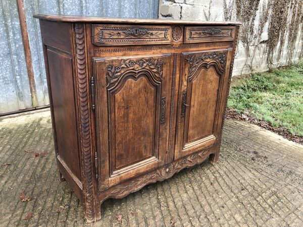 Buffet Louis XV ancien en chêne massif à 2 tiroirs et 2 portes