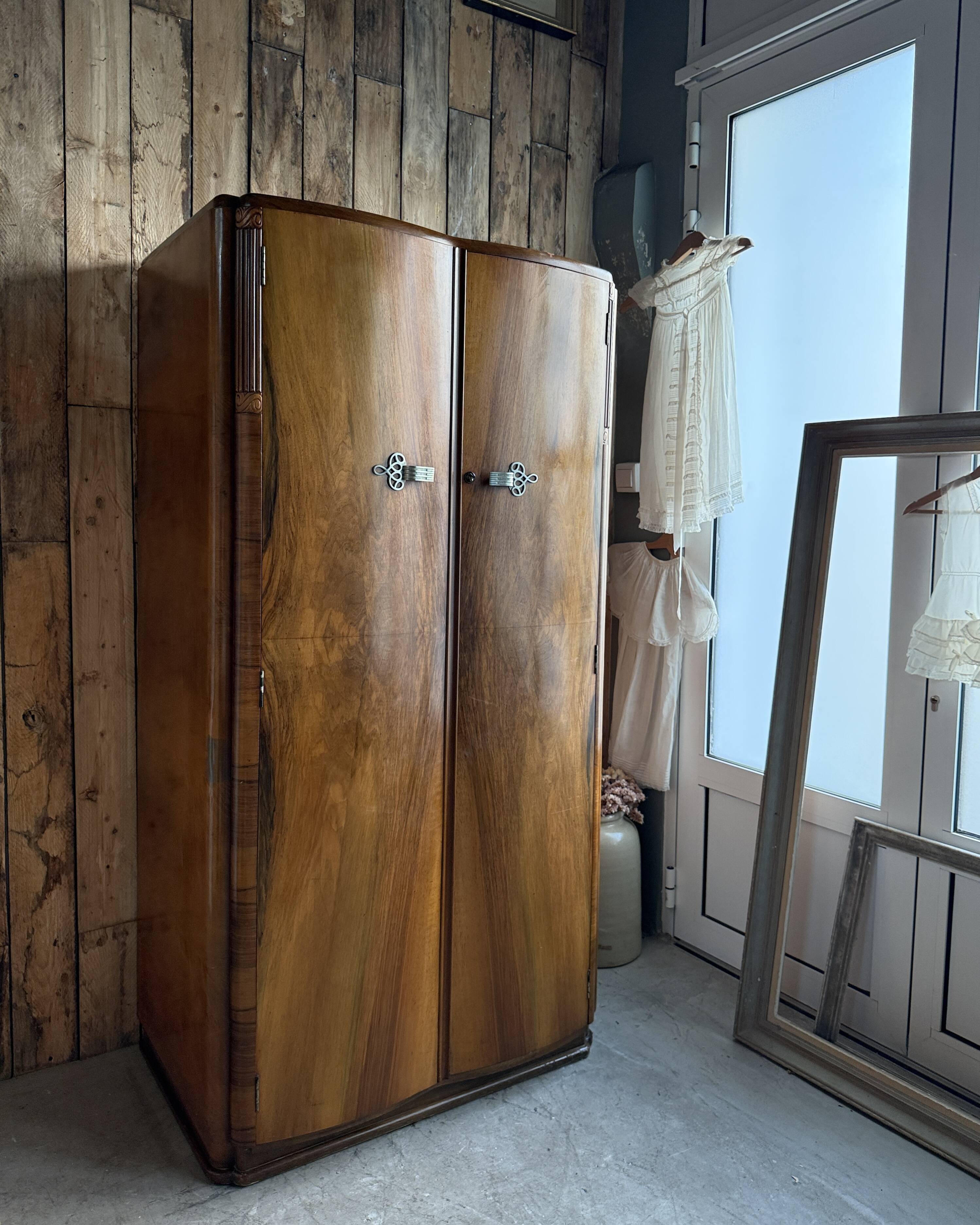 Vestiaire Art Déco  anglais