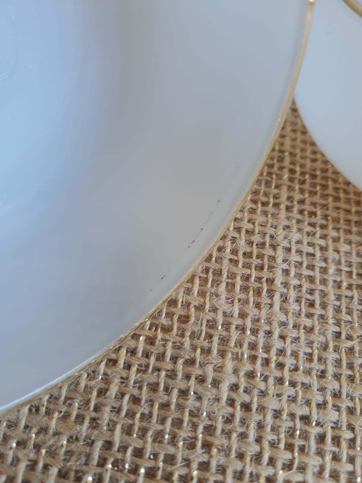 6 ramekins leach oil, vintage golden white