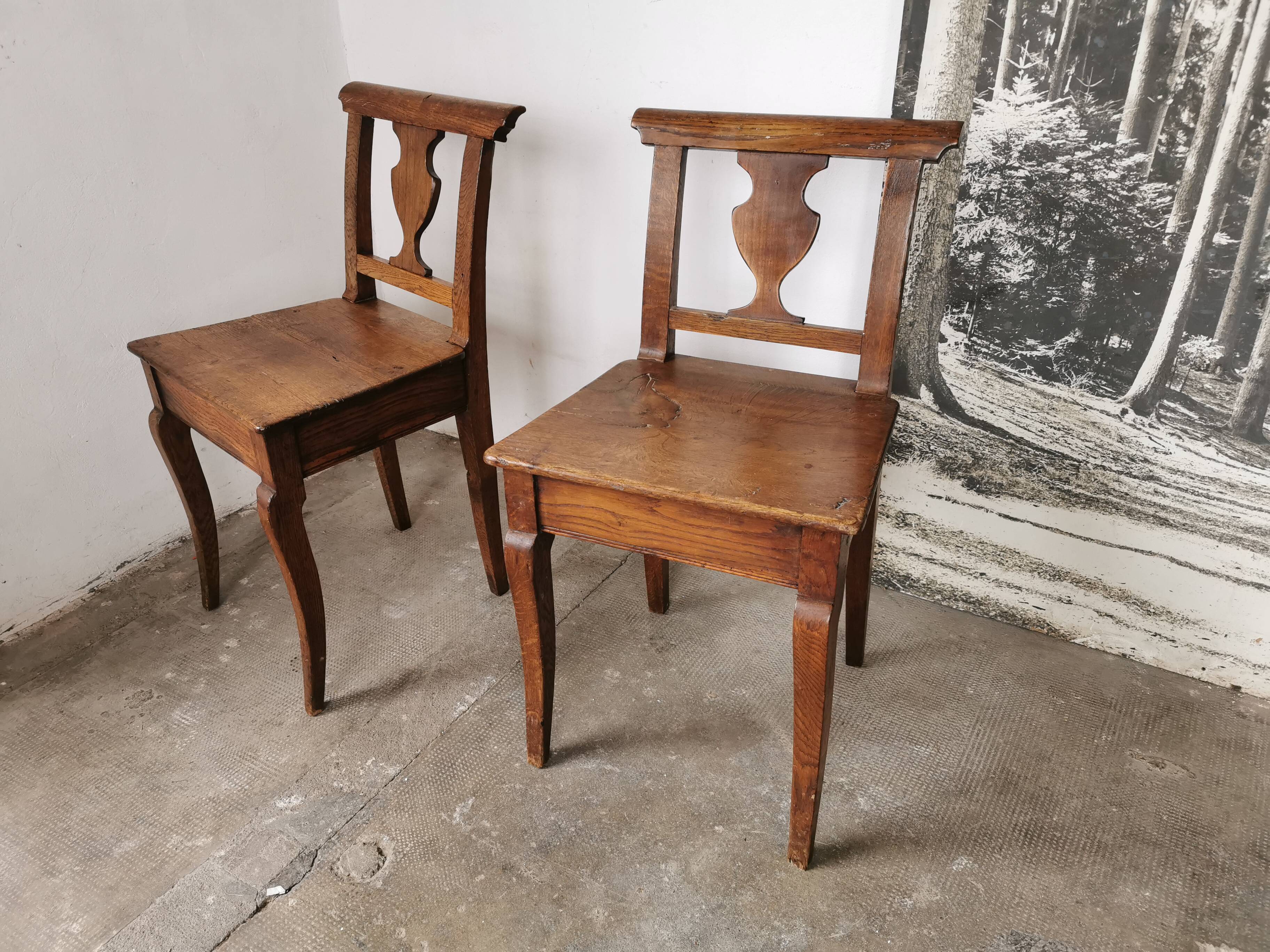 Paire de chaises en chêne brut