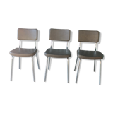 3 chaises simili cuir vert bronze et stucture chromée