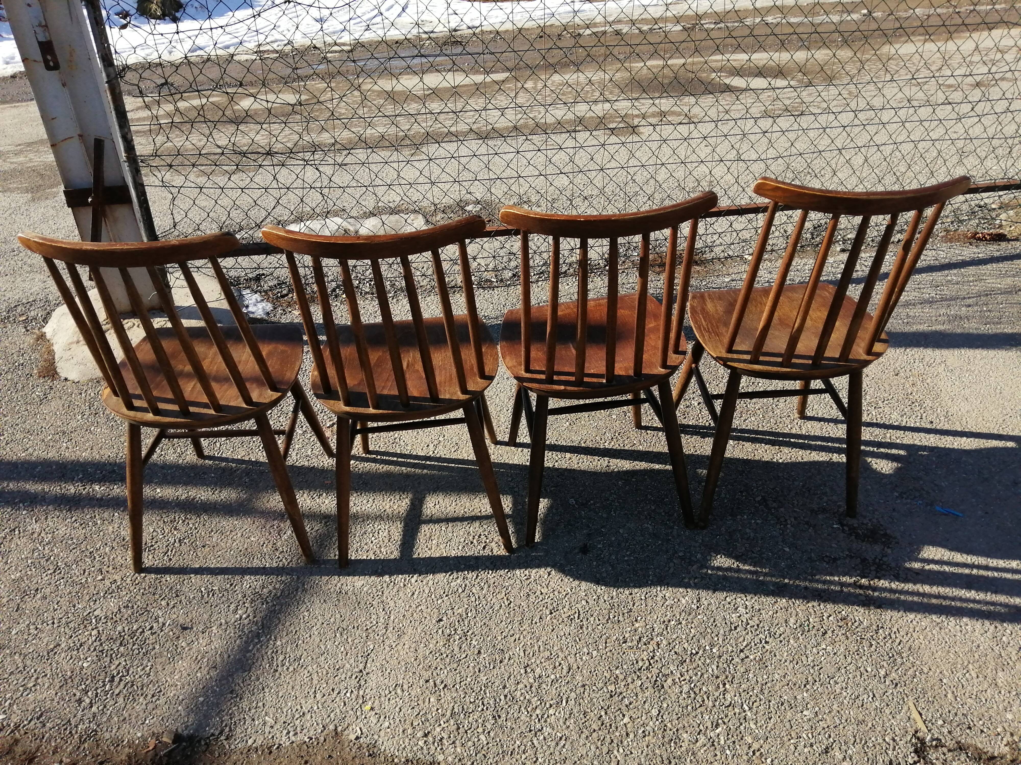 Series of 4 scandinavian chairs