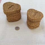 Duo of little pull-out baskets