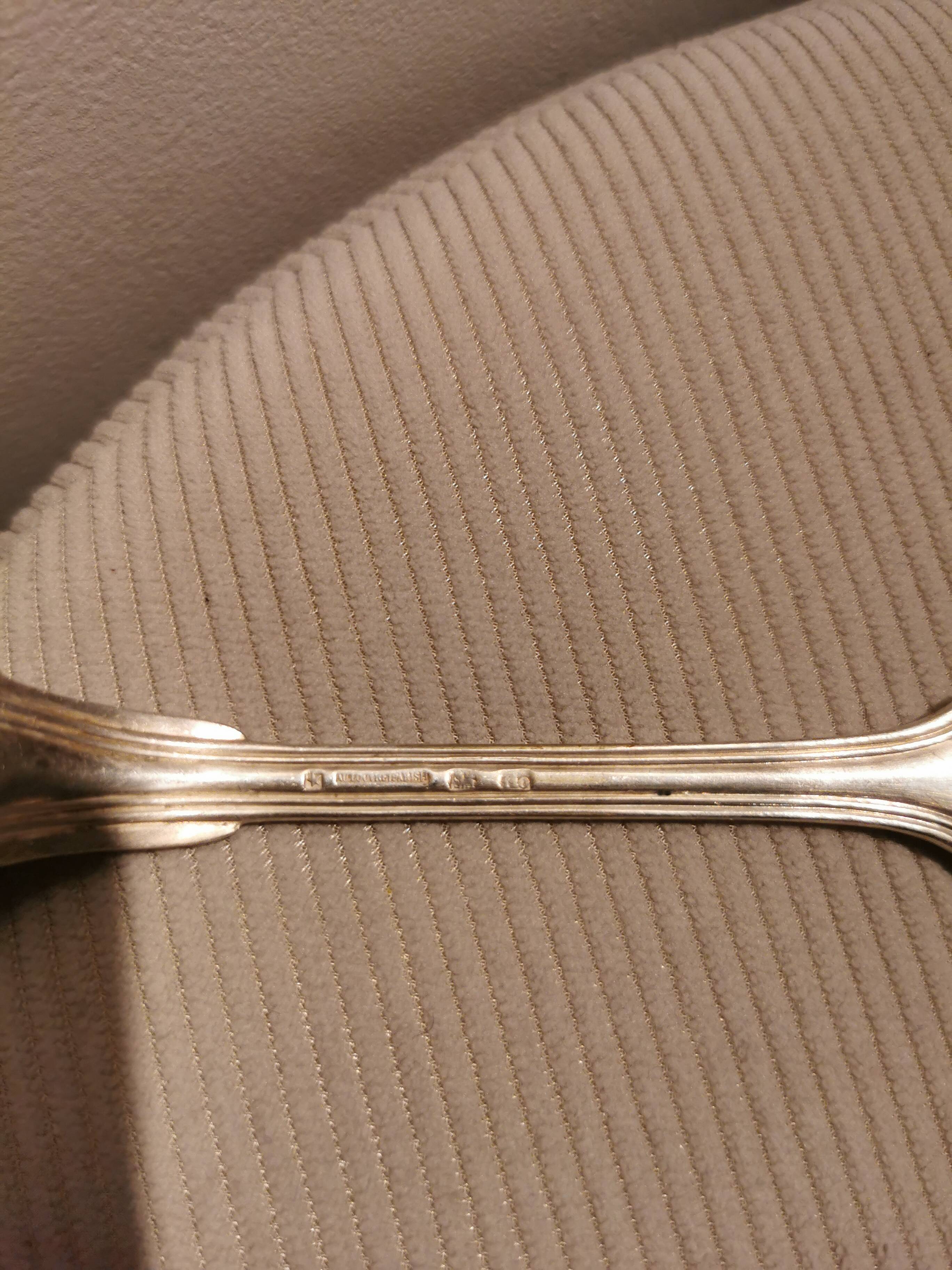 6 antique silver-plated metal spoons