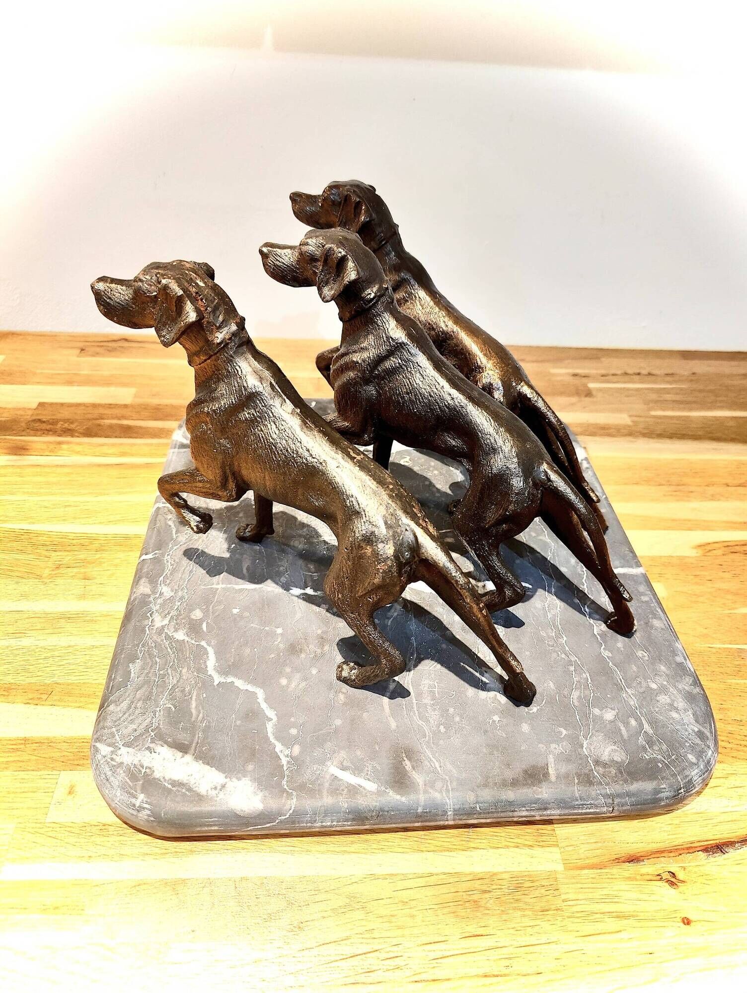 STATUE 3 HUNTING DOGS in CAST IRON