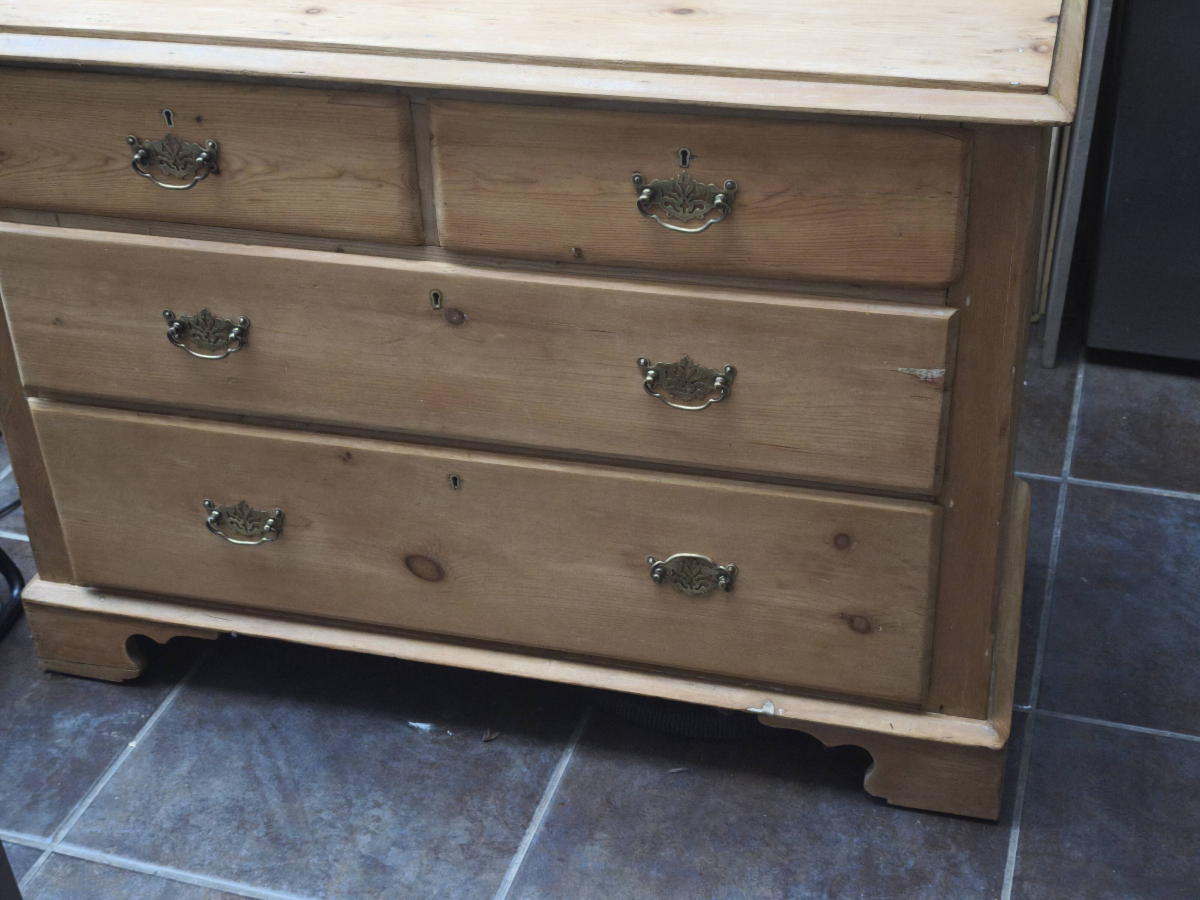 Commode anglaise