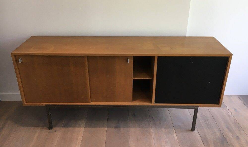 Sideboard with double sliding doors and bar on a metal base