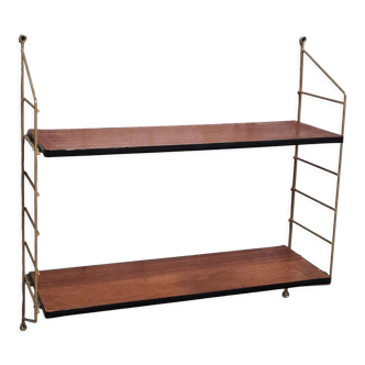 Shelf 1950 has 70 gold uprights and and plating shelf with black plastic border,