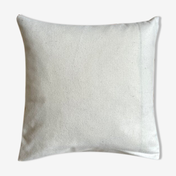 Beige wool cushion- 40 cm