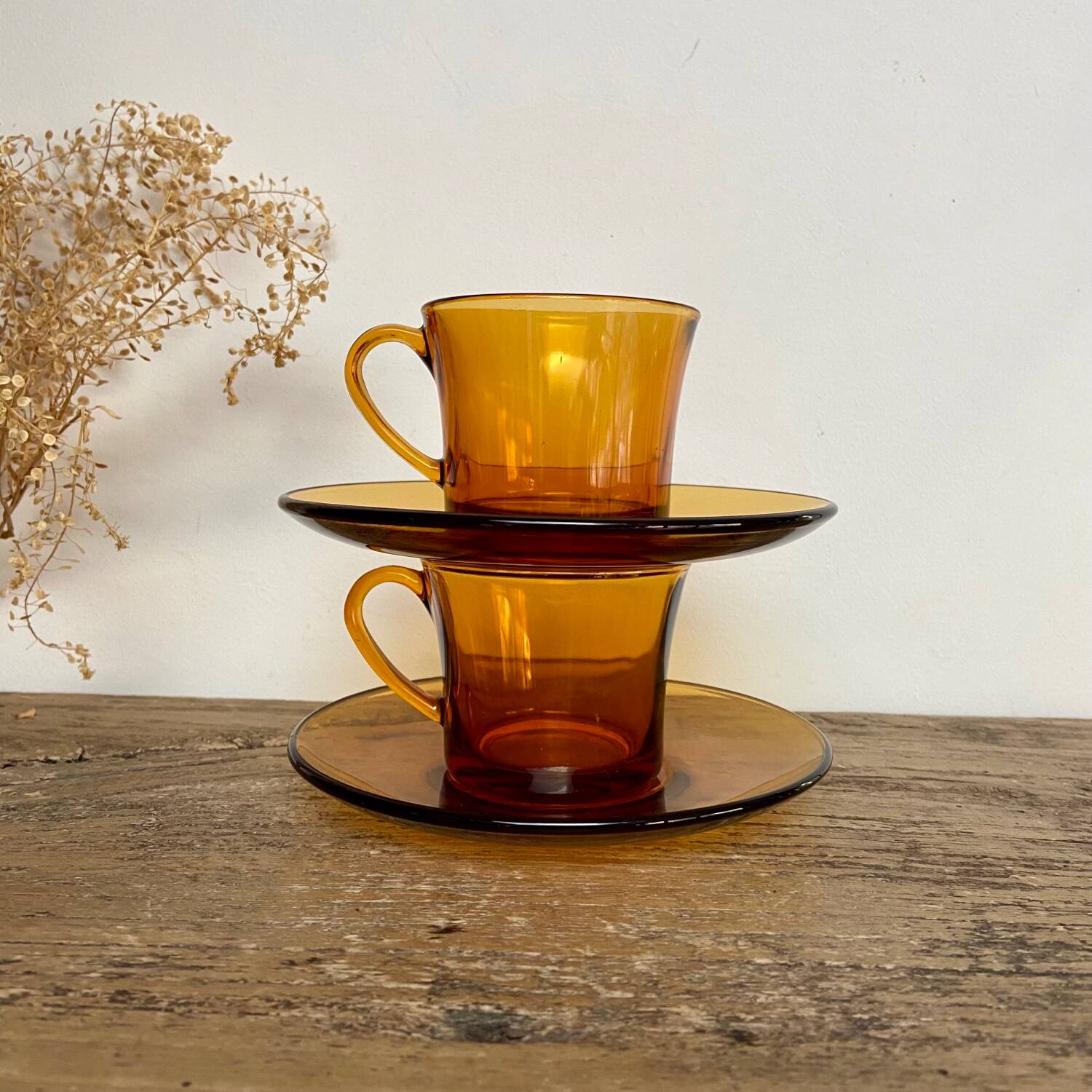 4 amber Duralex cups and saucers