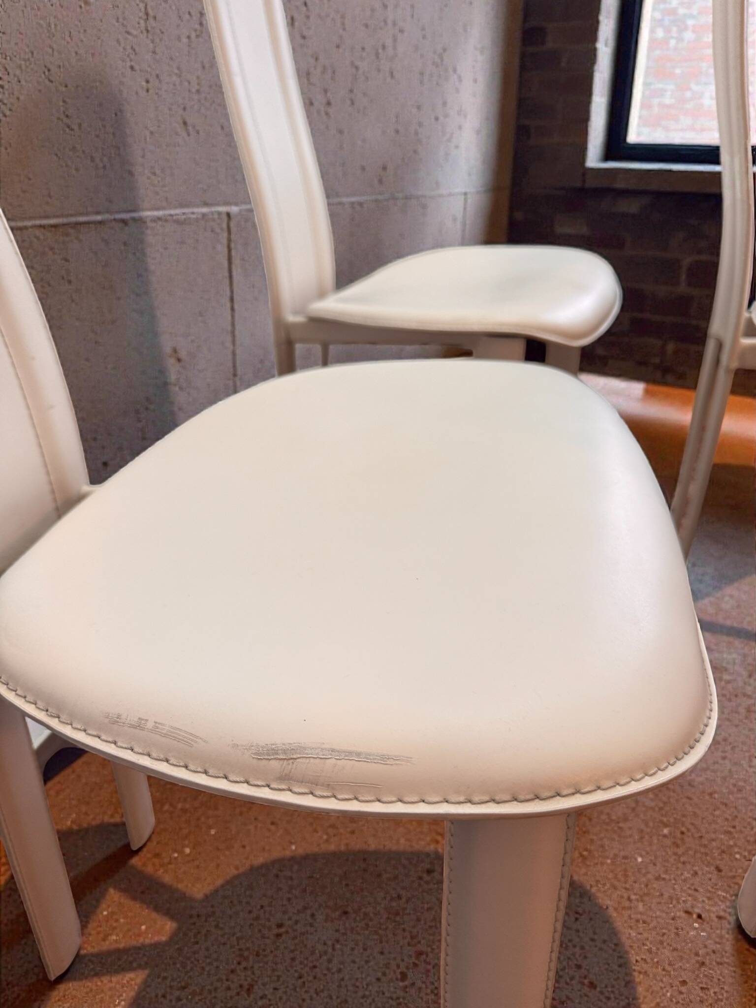 Set of 4 Cattelan Italia white leather chairs from the 1980s, vintage Italian design