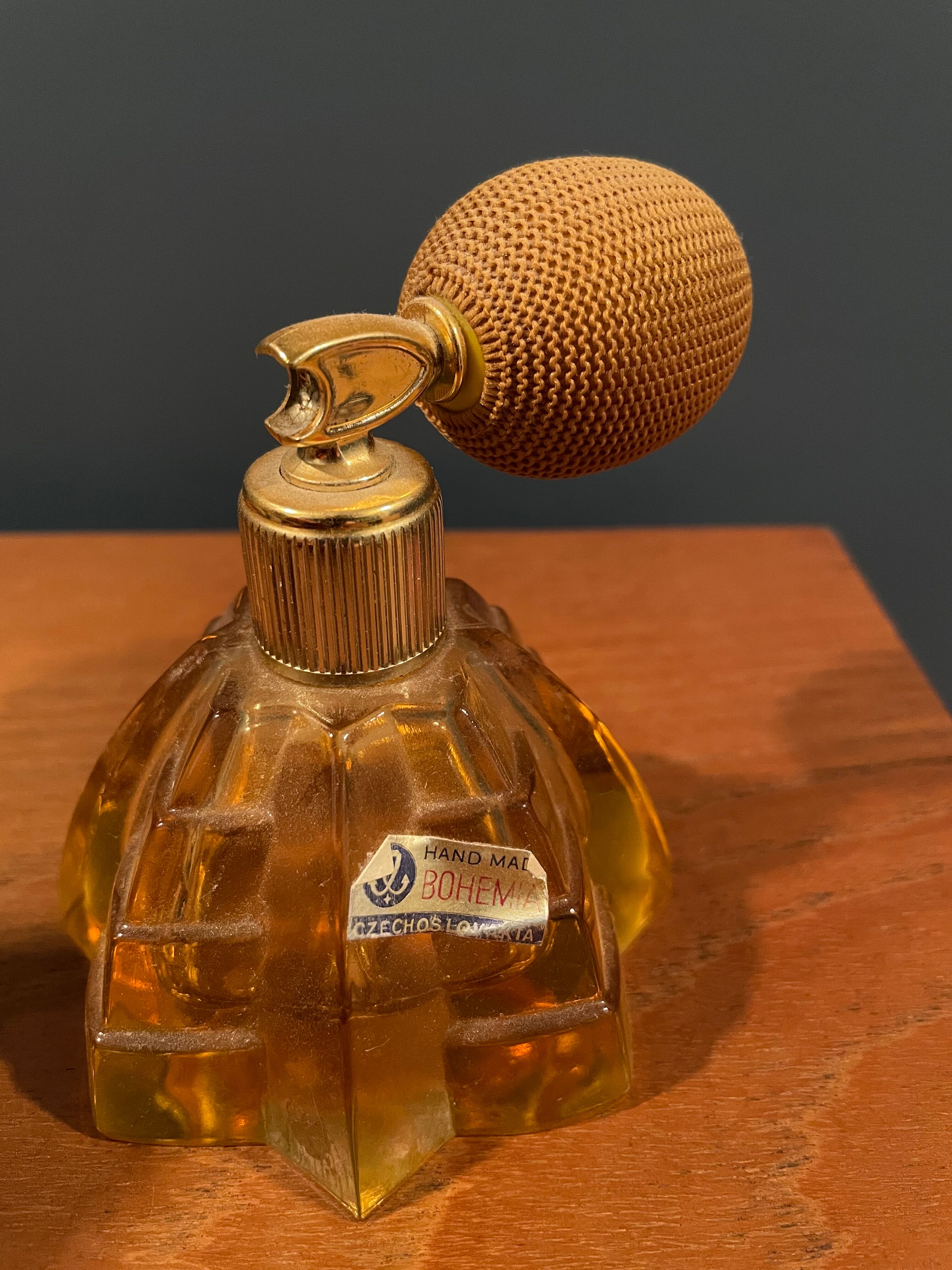 Bohemian crystal vaporizer bottle