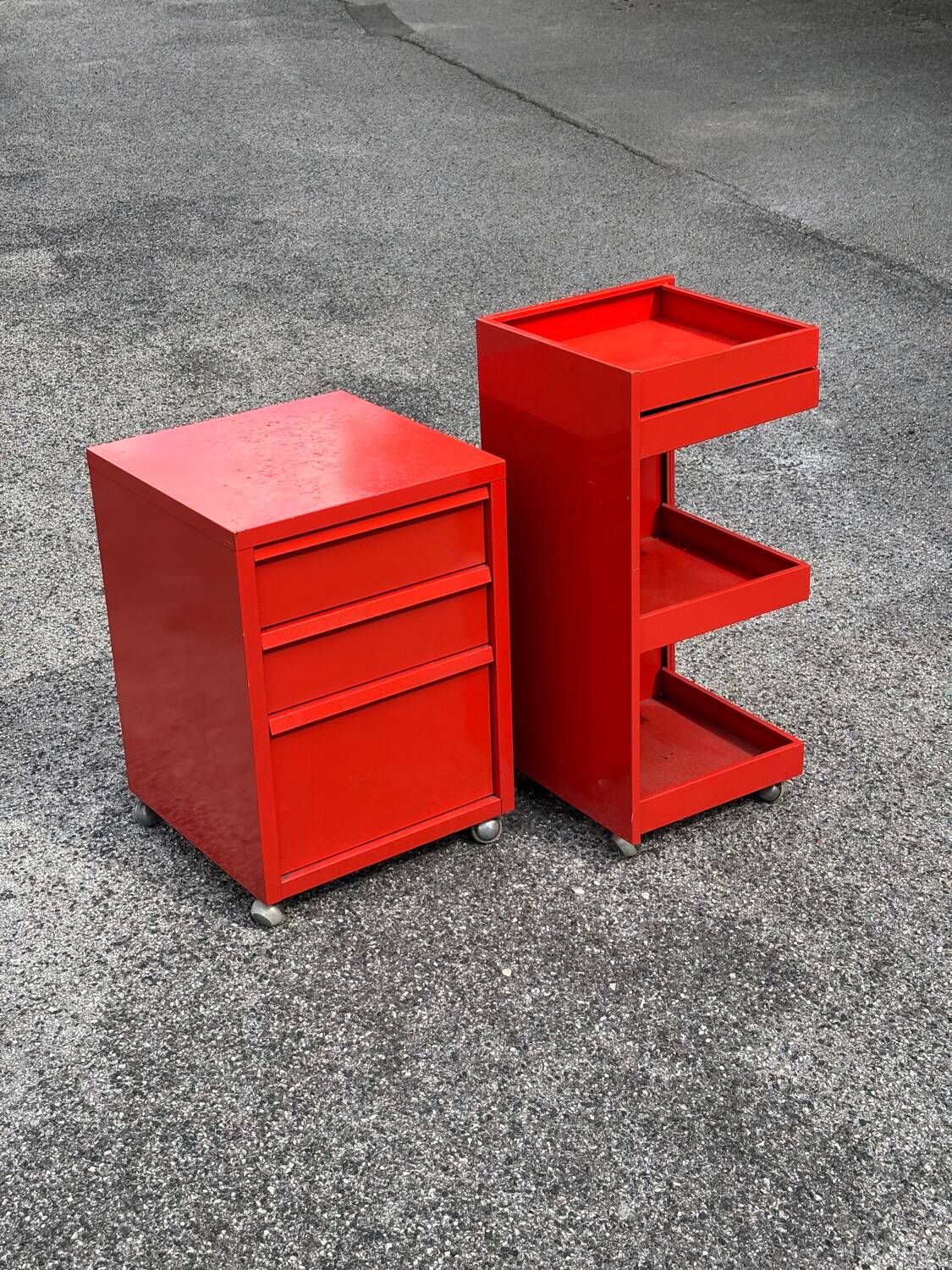 Prisunic 1970 metal trolley and box