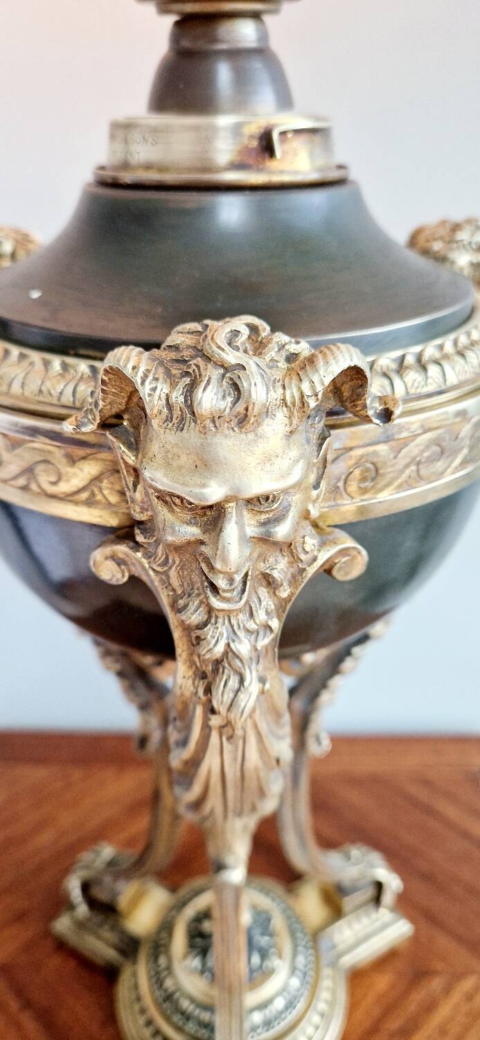 Lampe cassolette bronze doré style Empire XIXème