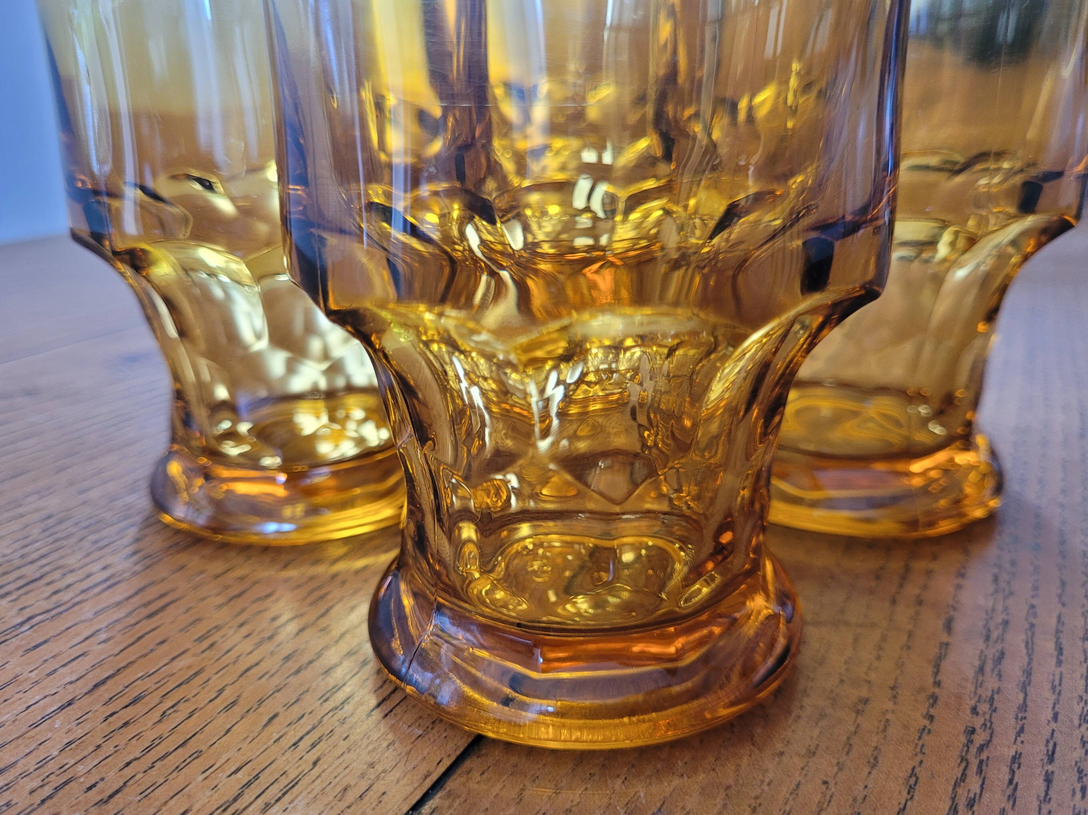 Lot de 4 verres ambrés vintage, Italy