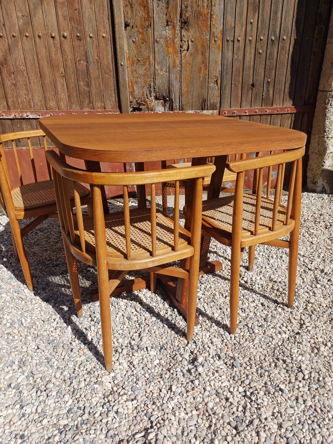 Thonet table and chairs